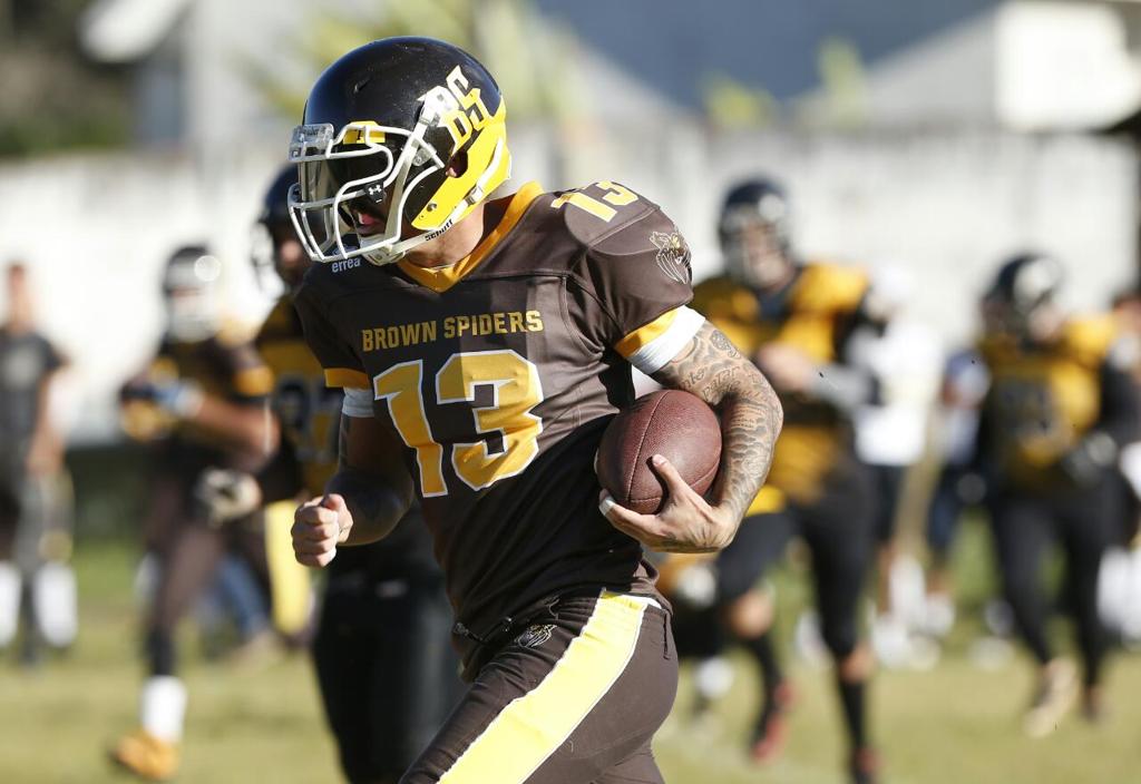 Brown Spiders está nos playoffs do Paraná Bowl | /