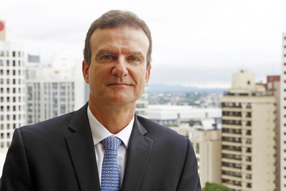 Maurício Gomm Santos se divide entre os escritórios de Miami e de Curitiba. | Antônio More/Gazeta do Povo