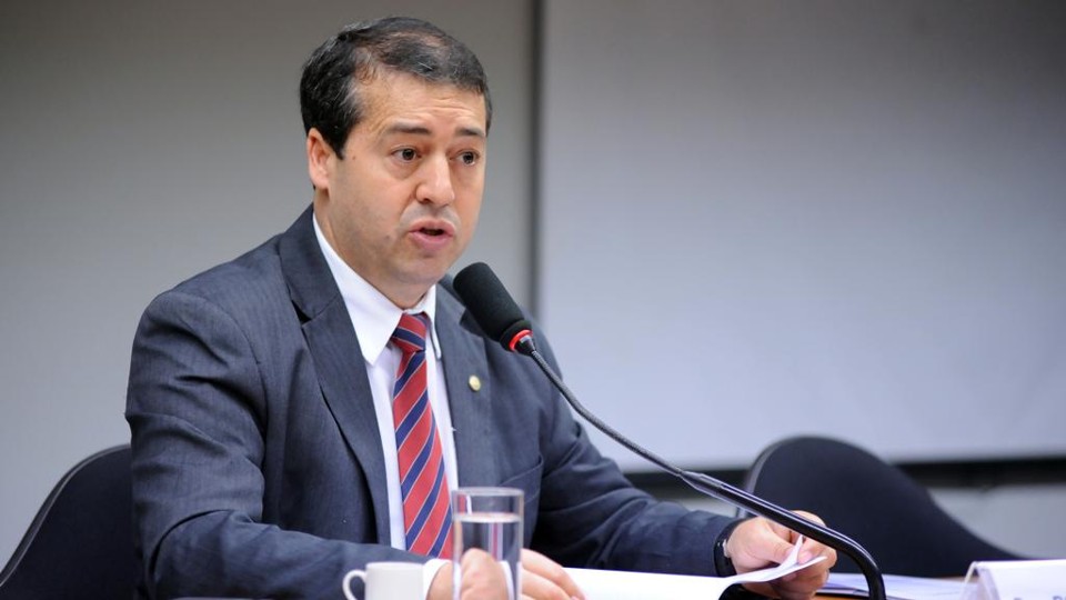 Nogueira, ministro do Trabalho, quer criar propostas em uma “mesa tripartite”. | LUCIO BERNARDO JR/Câmara dos Deputados