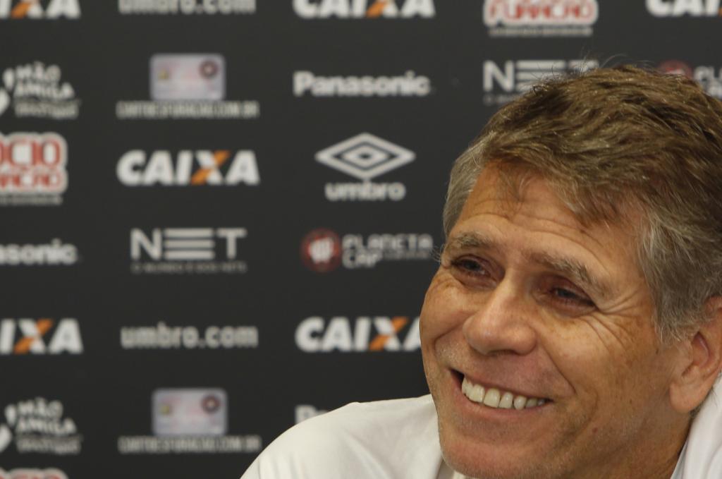 Paulo Autuori durante entrevista coletiva. | Aniele Nascimento/Gazeta do Povo