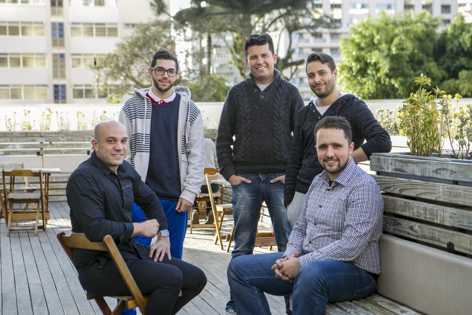 A equipe do DroneMapp, liderada por Tagôre Cardoso: inovação. | Marcelo Andrade/Gazeta do Povo