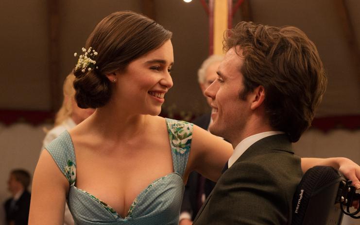 Clima de paquera: Louisa e Will durante casamento | Alex Bailey/Divulgação