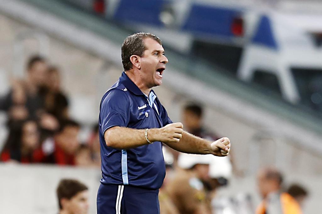 Tencati pretende pressionar o Cruzeiro em casa. | Albari Rosa/Gazeta do Povo