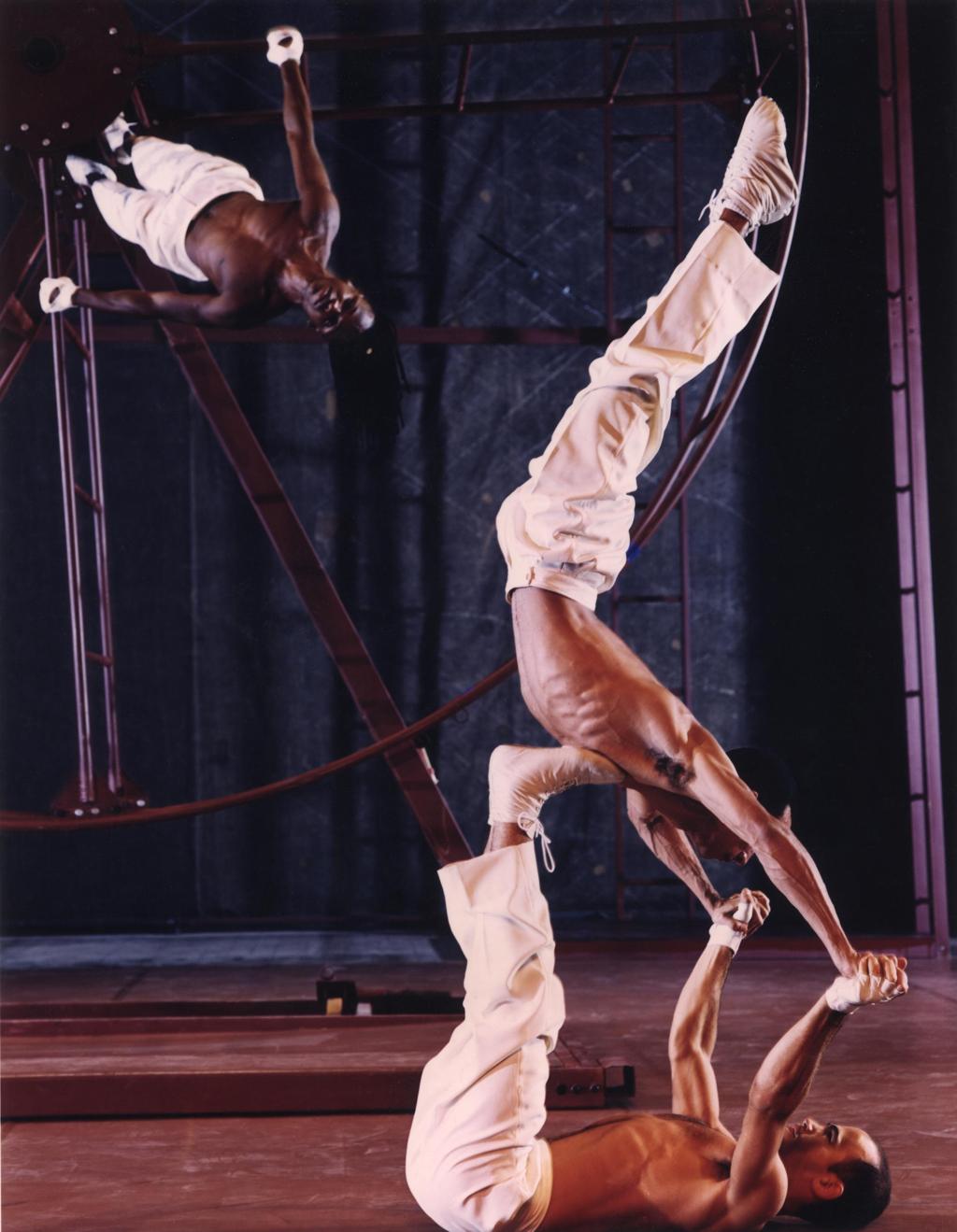 Novo espetáculo traz melhores momentos da carreira de Colker. | Flávio Colker/Divulgação