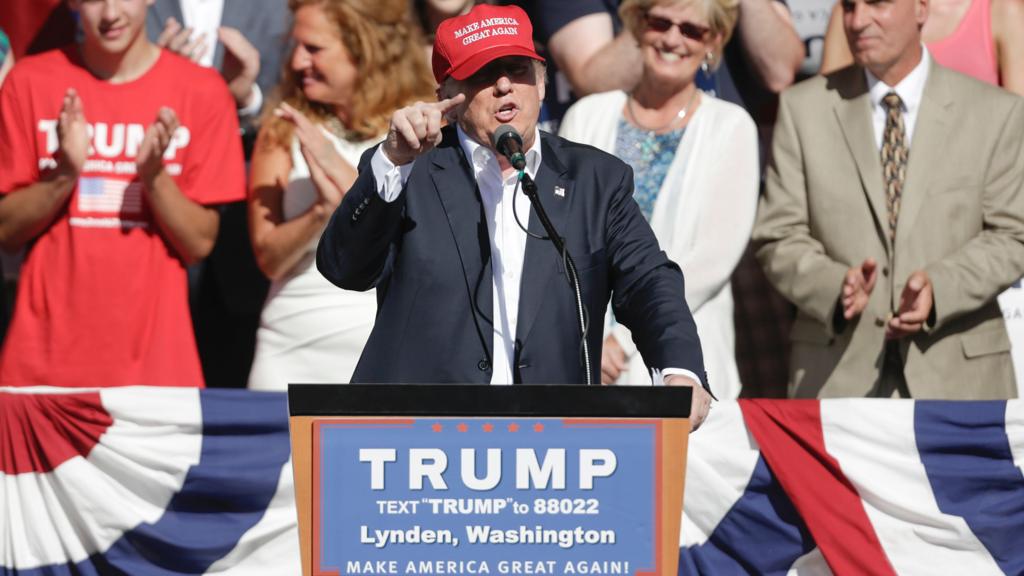 Trump desempenhou bem o papel de homem de negócios no reality show “O Aprendiz”, mas há dúvida sobre sua atuação no governo. | Jason Redmond/AFP