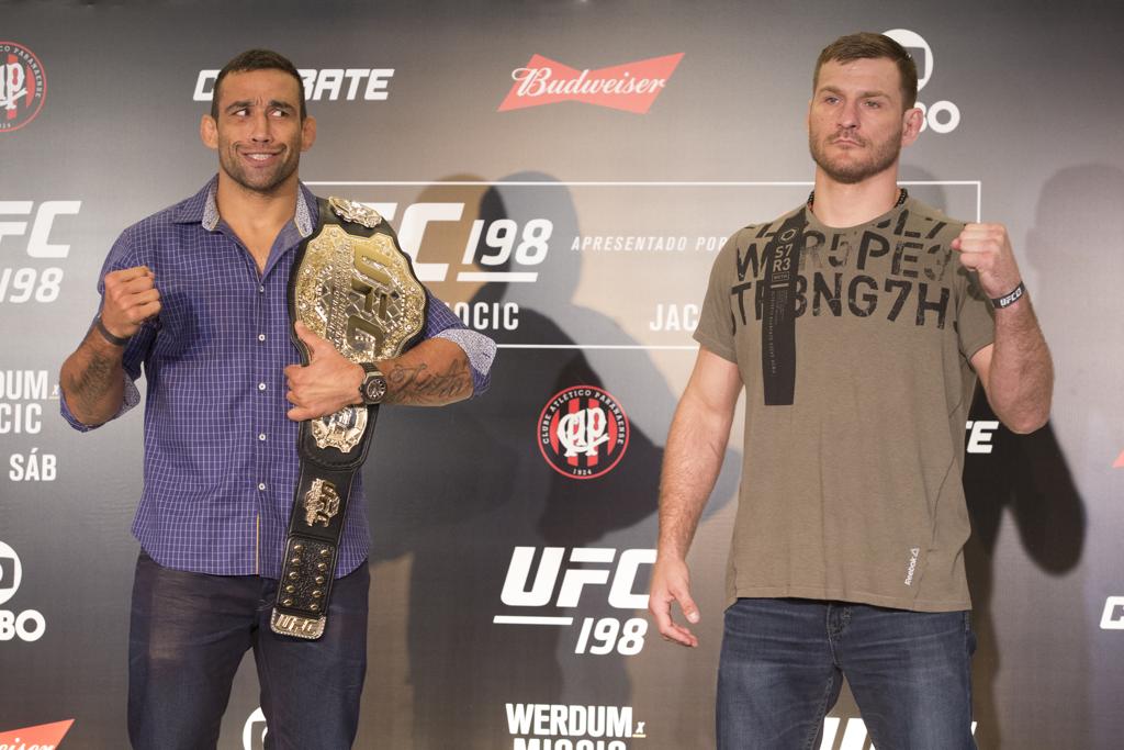 Fabrício Werdum foge do estereótipo de lutador marrento e carrancudo, apostando em humor e na tradicional “happy face”. | Hugo Harada/Gazeta do Povo