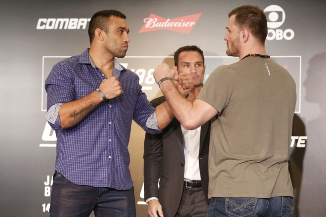 Fabrício “Vai Cavalo” Werdum e Stipe Miocic. | 
