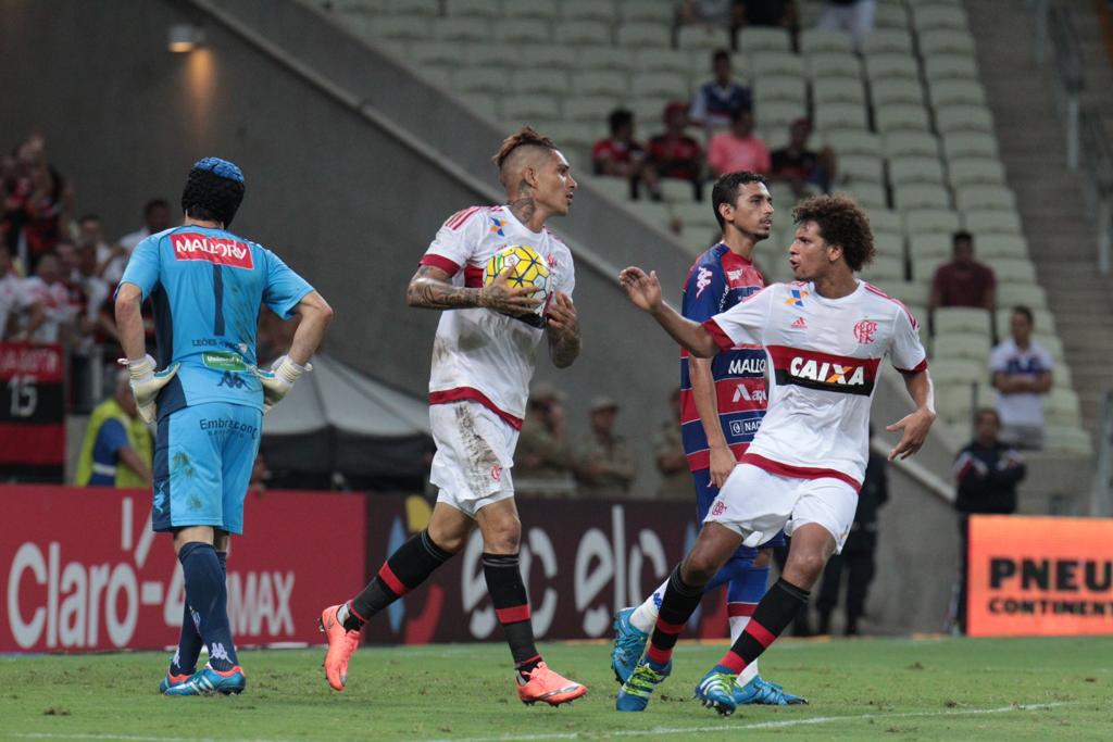 O peruano Guerrero marcou o único gol do Flamengo na derrota por 2 a 1 para o Fortaleza. | Jarbas Araújo/Flamengo