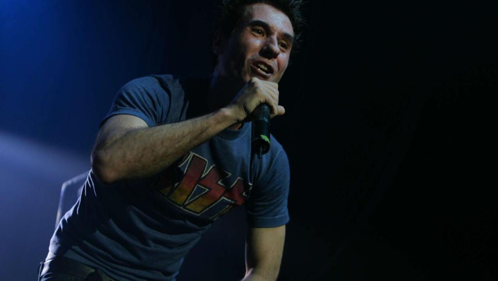 Ainda não há previsão de alta para o vocalista do Capital Inicial | Aniele Nascimento/