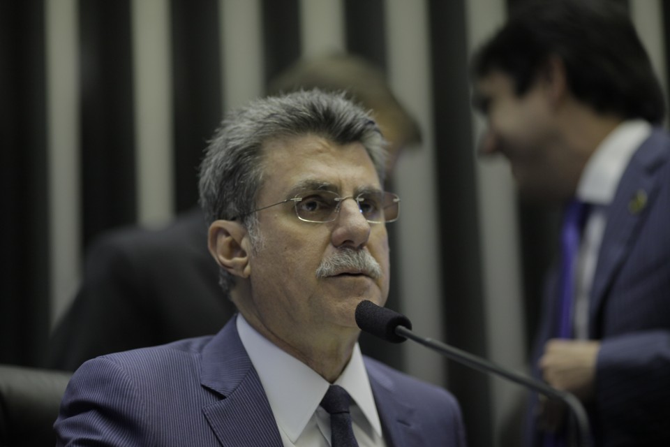 Jucá: de autorização ilegal de corte de madeira em terras indígenas a envolvimento na Lava Jato. | Agência Senado