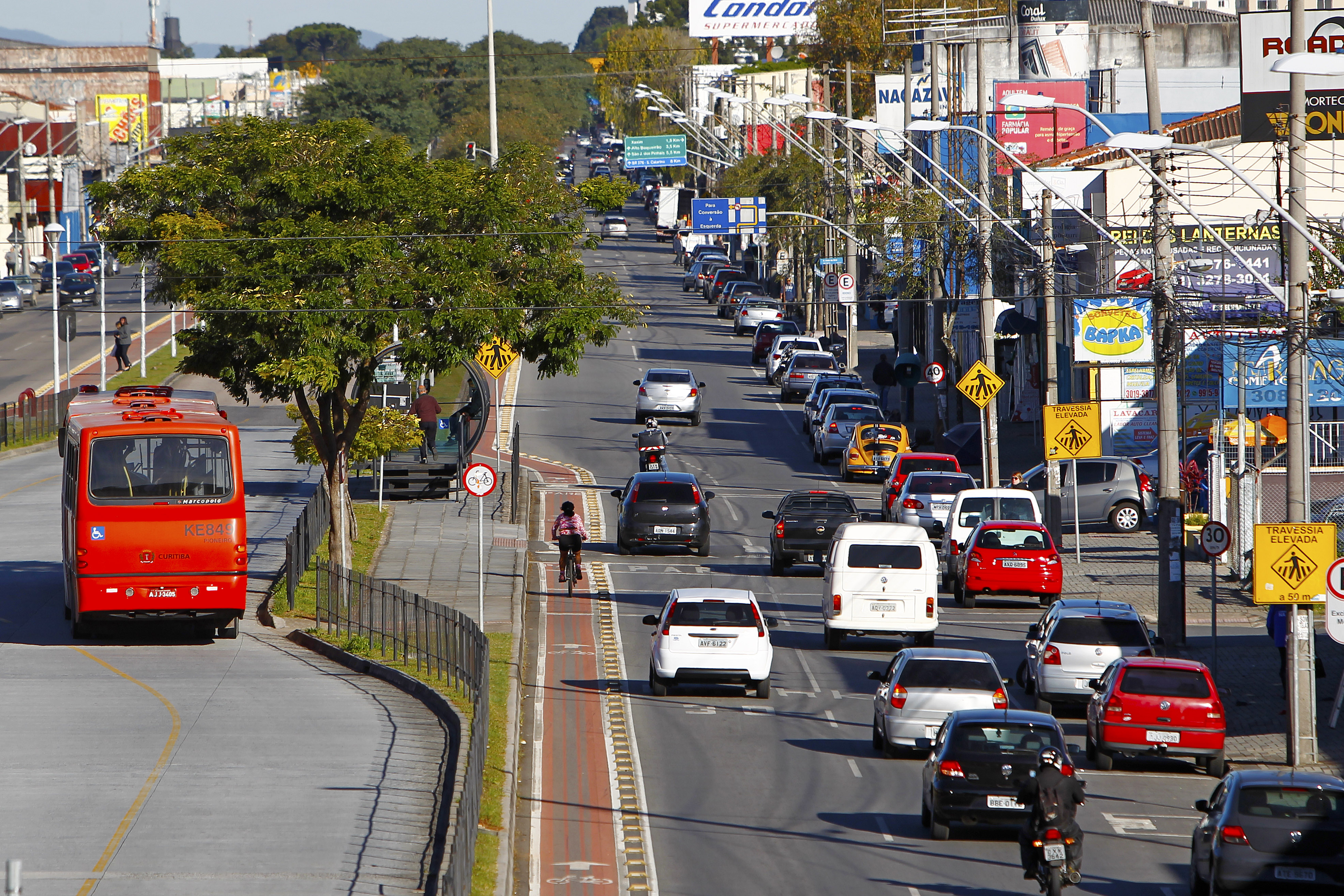 Avenida Marechal Floriano Peixoto, na capital | Antônio More/Gazeta do Povo
