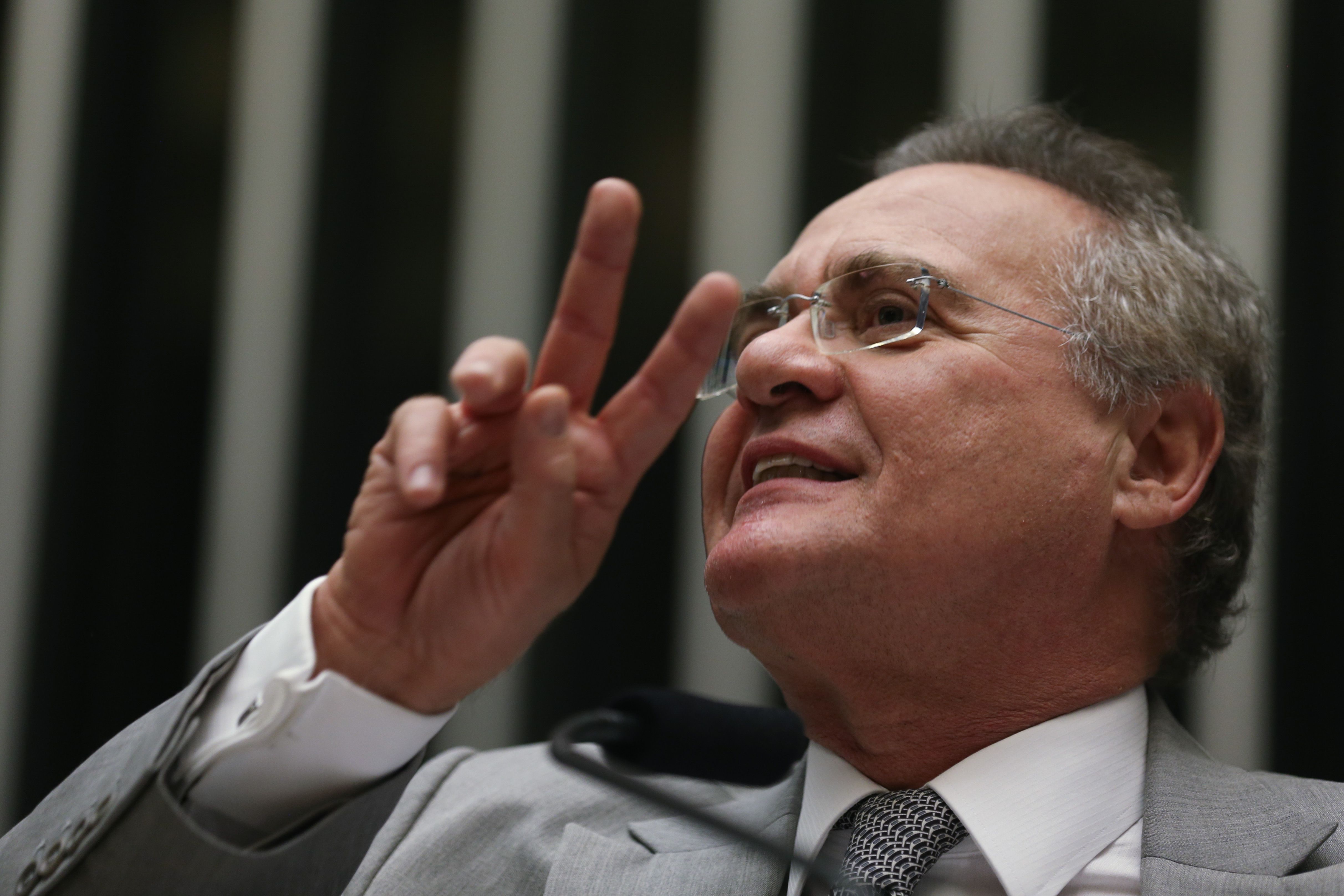 Renan: “Não irei indicar, sugerir, endossar, recomendar e nem mesmo opinar sobre a escolha de autoridades no governo de Michel Temer”. | Fabio Rodrigues Pozzebom/Agência Brasil