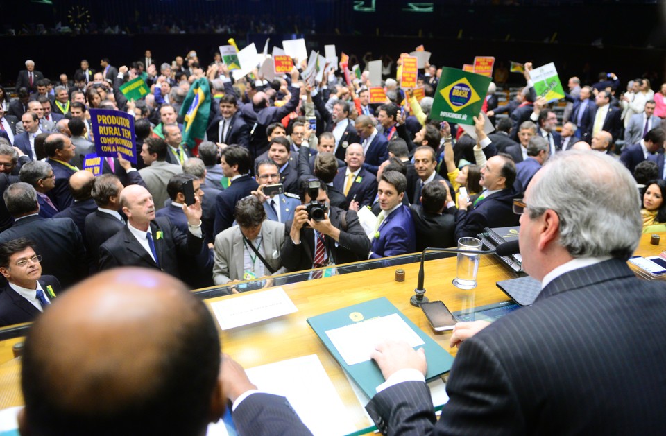Sessão da Câmara que votou a abertura do processo de impeachment de Dilma: movimentos fiscalizaram como votaria cada deputado. | Nilson Bastian/Câmara dos Deputados