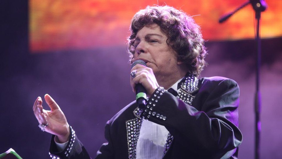 Cauby Peixoto durante show em Curitiba, em 2012 | Marcos Borges - Arquivo/Gazeta do Povo