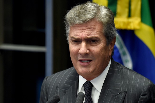 O senador Fernando Collor se pronunciou perto das 23h desta quarta-feira (11). O ex-presidente, porém, não deixou claro o seu posicionamento em relação ao impeachment. | Evaristo Sá/AFP