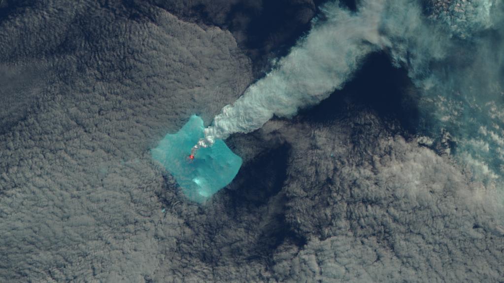 Imagem de satélite flagrou erupção vulcânica que ninguém viu | Nasa /Reprodução