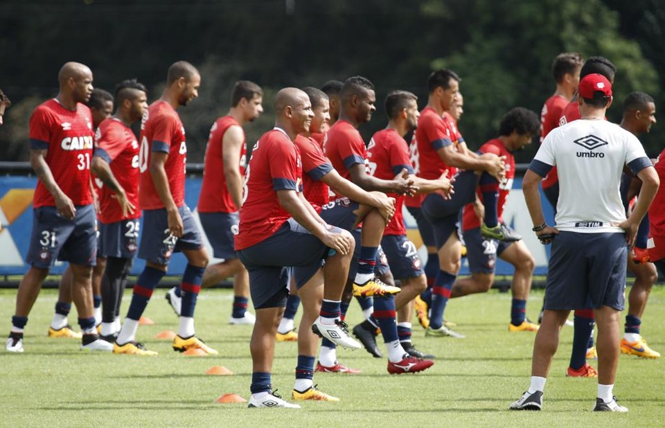 Treino do Atlético no CT do Caju: semana será “normal” para atividades físicas, mas com baixa exposição na mídia. | Aniele Nascimento/Gazeta do Povo