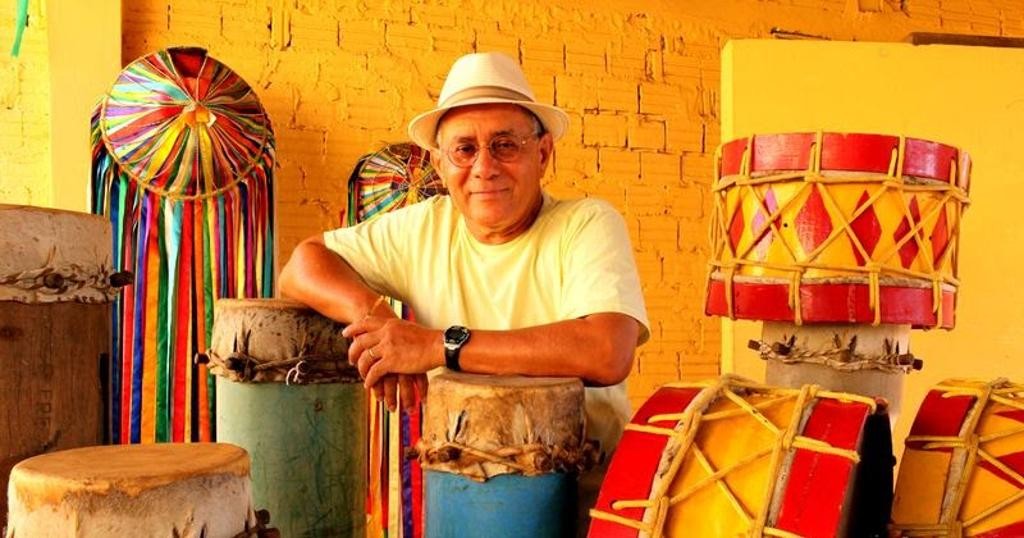 Papete foi considerado o melhor percussionista brasileiro.