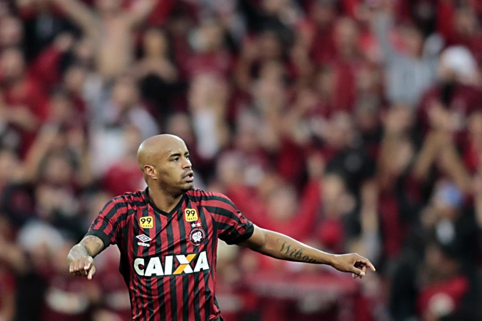  | albari rosa/gazeta do povo