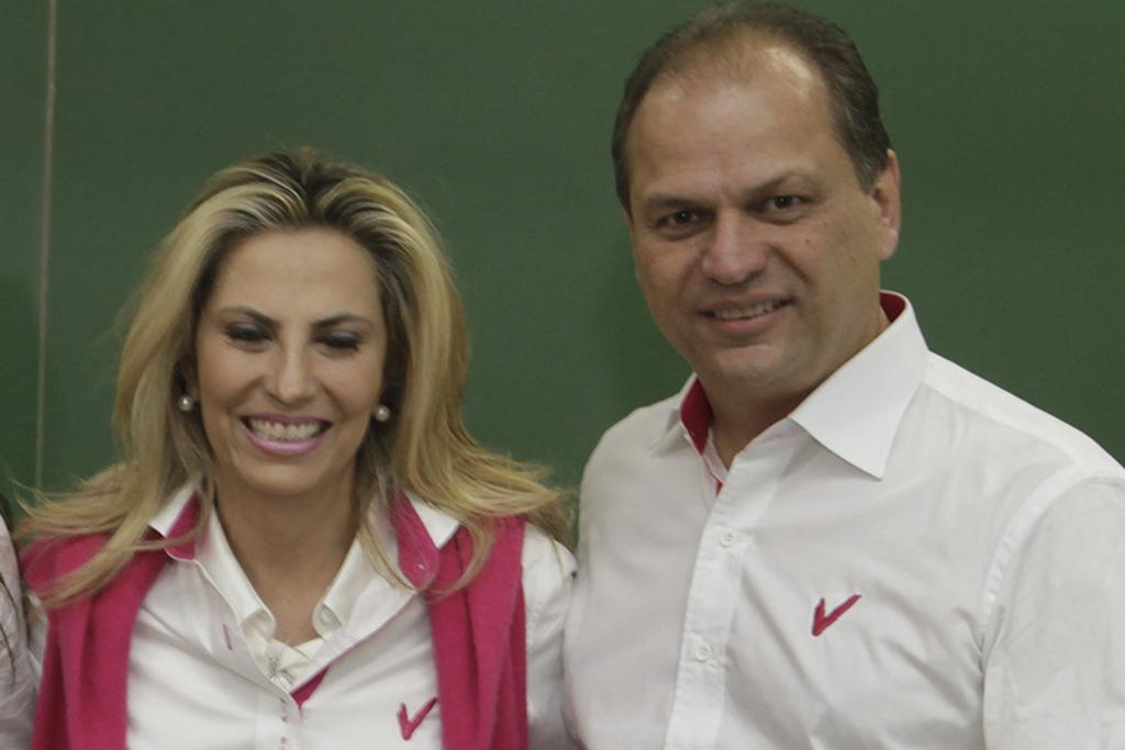 Cida Borghetti e Ricardo Barros: alegação é de que viagem foi custeada com recursos próprios e não com verba pública. | Paulo Matias/Gazeta do Povo