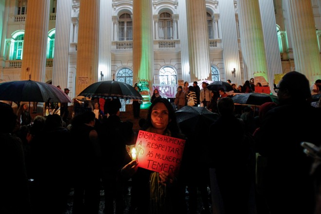 Segundo a organização, cerca de 400 pessoas participaram do protesto/ | Daniel Castellano/Gazeta do Povo