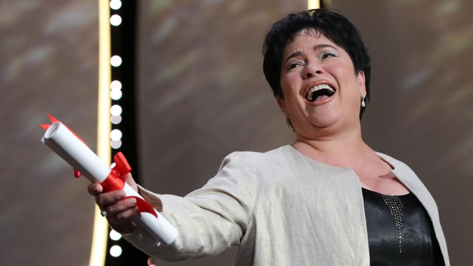 Jaclyn Jose bateu as favoritas Sonia Braga e Isabelle Huppert | VALERY HACHE/AFP