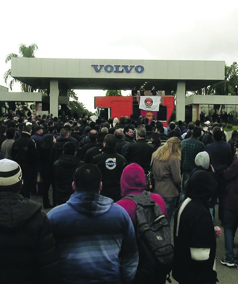 Paralisação durou oitos dias e, após o acordo, os funcionários voltaram a trabalhar nesta quinta-feira (19) | Nilton de Oliveira/Imprensa SMC/