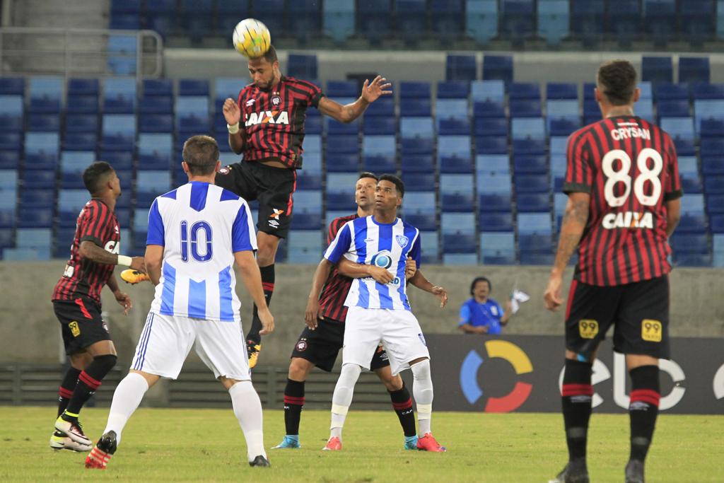 Atlético deixou escapar a vitória em Cuiabá. | Chico Ferreira/Folhapress
