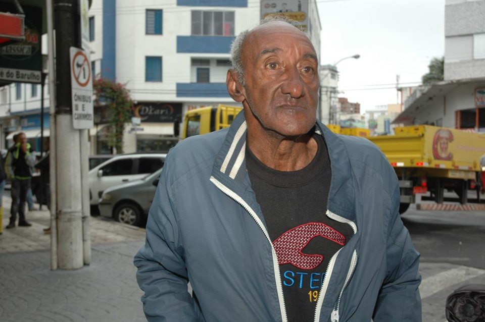 Zé Roberto, em foto tirada no ano passado, prestes a completar 70 anos. | Carlos Valentino/O Serrano