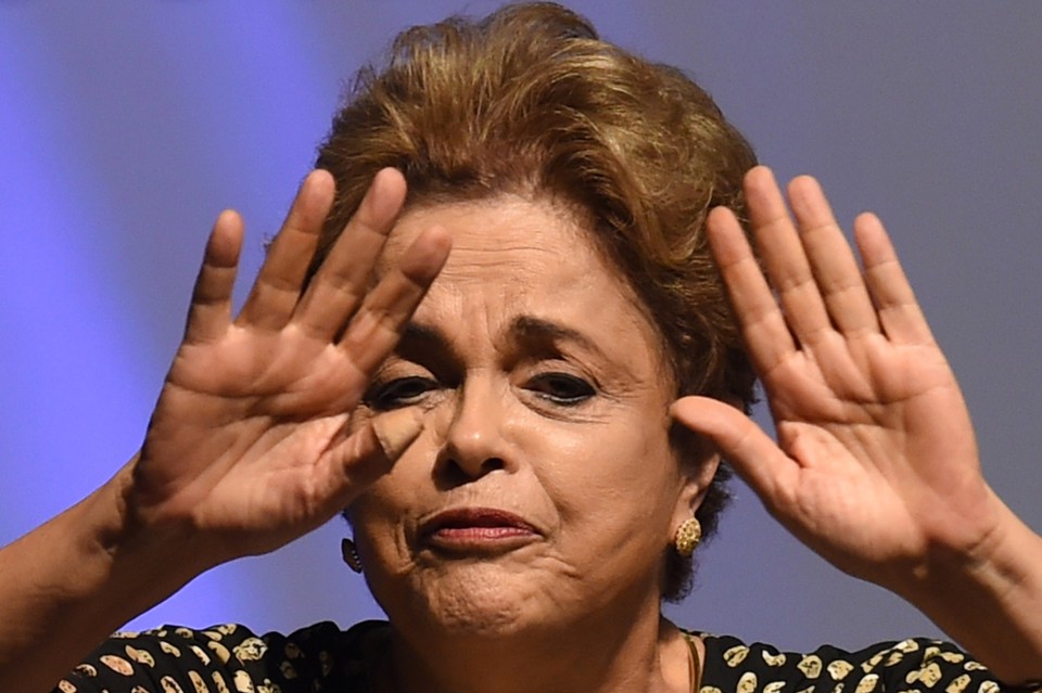 Dilma: mudança de dois votos garantem a volta dela ao poder. | Evaristo Sá/AFP