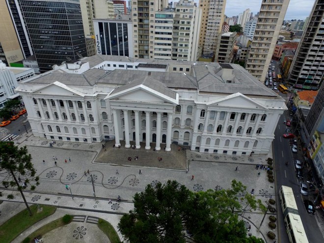 Sede da Universidade Federal do Paraná, onde o juiz Sergio Moro é professor no curso de Direito. | Ivonaldo Alexandre/Gazeta do Povo