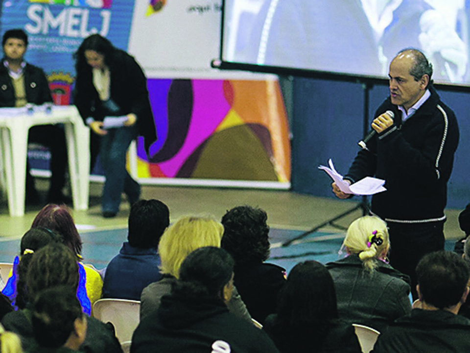 Fruet em audiência popular: 7,3 mil sugestões para a prefeitura. | Murilo Cheli/SMCS