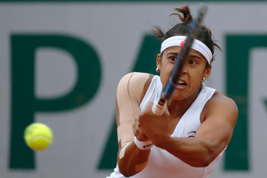 Teliana Pereira segue em busca da primeira vitória da carreira em Wimbledon. | Thomas Samson/AFP