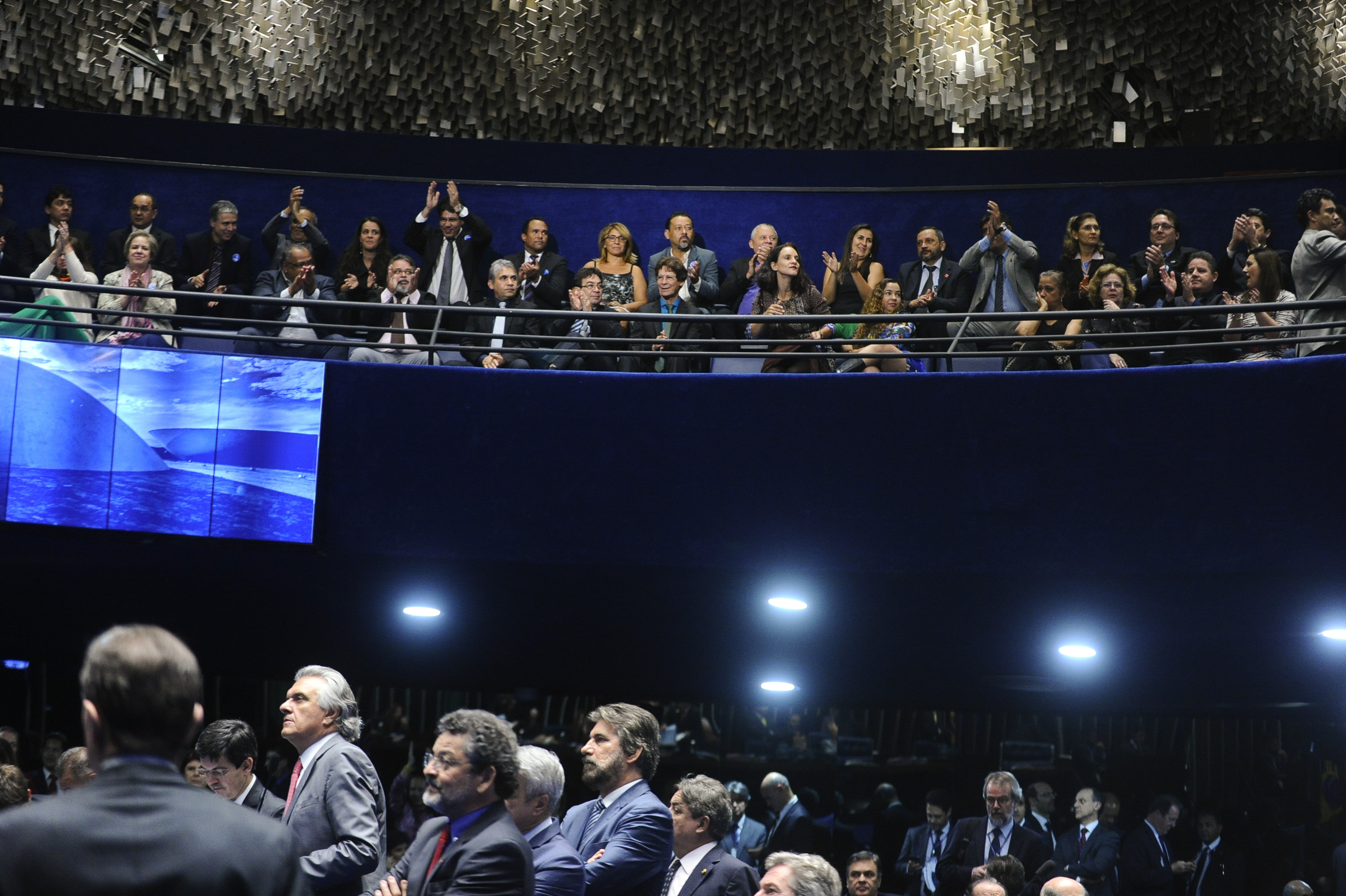 Servidores do poder Judiciário ocupam as galerias do Senado para acompanhar a sessão de votação do reajuste | /Moreira Mariz/Agência Senado