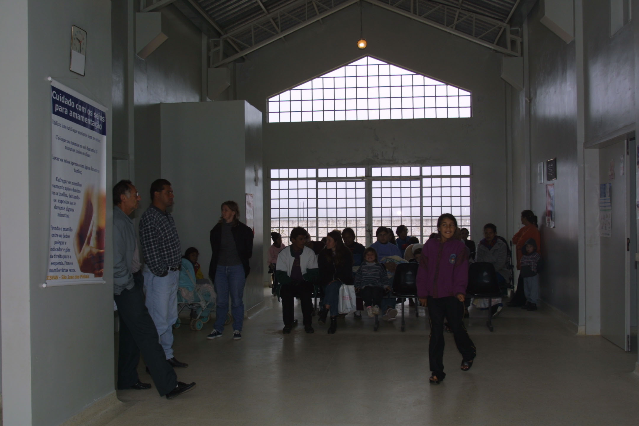 Posto de saúde em São José dos Pinhais: 63% dos atendimentos são feitos por médicos terceirizados. | Gazeta do Povo/Arquivo