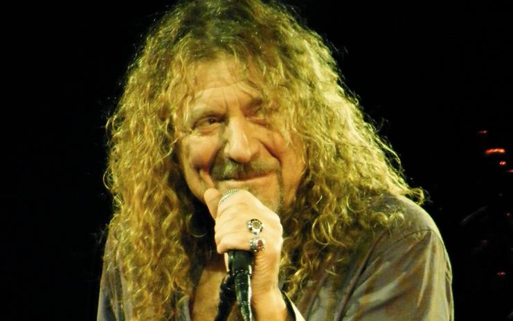 Plant (em foto de 2010) negou ter criado “Stairway To Heaven” sob qualquer lembrança consciente de “Taurus”. | Phil King/Wikimedia Commons