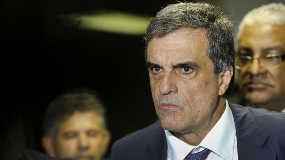 José Eduardo Cardozo protocolou defesa com 370 páginas. | Marcelo Camargo/Agência Brasil