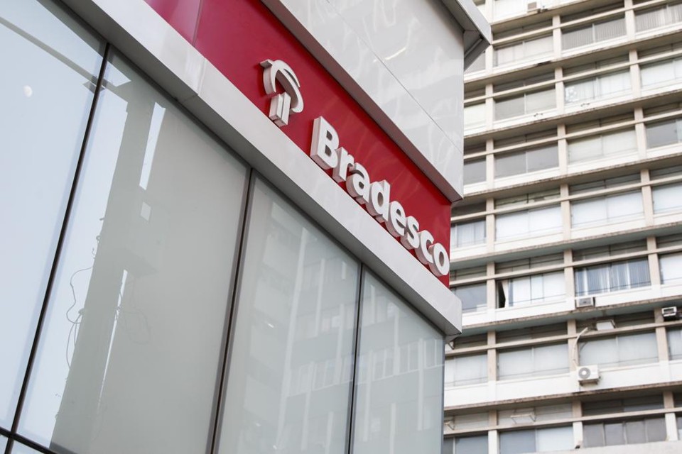 Investidores alegam ter tido perdas com a suposta participação do banco em esquemas de corrupção no Conselho Administrativo de Recursos Fiscais (Carf) | Daniel Castellano/Gazeta do Povo