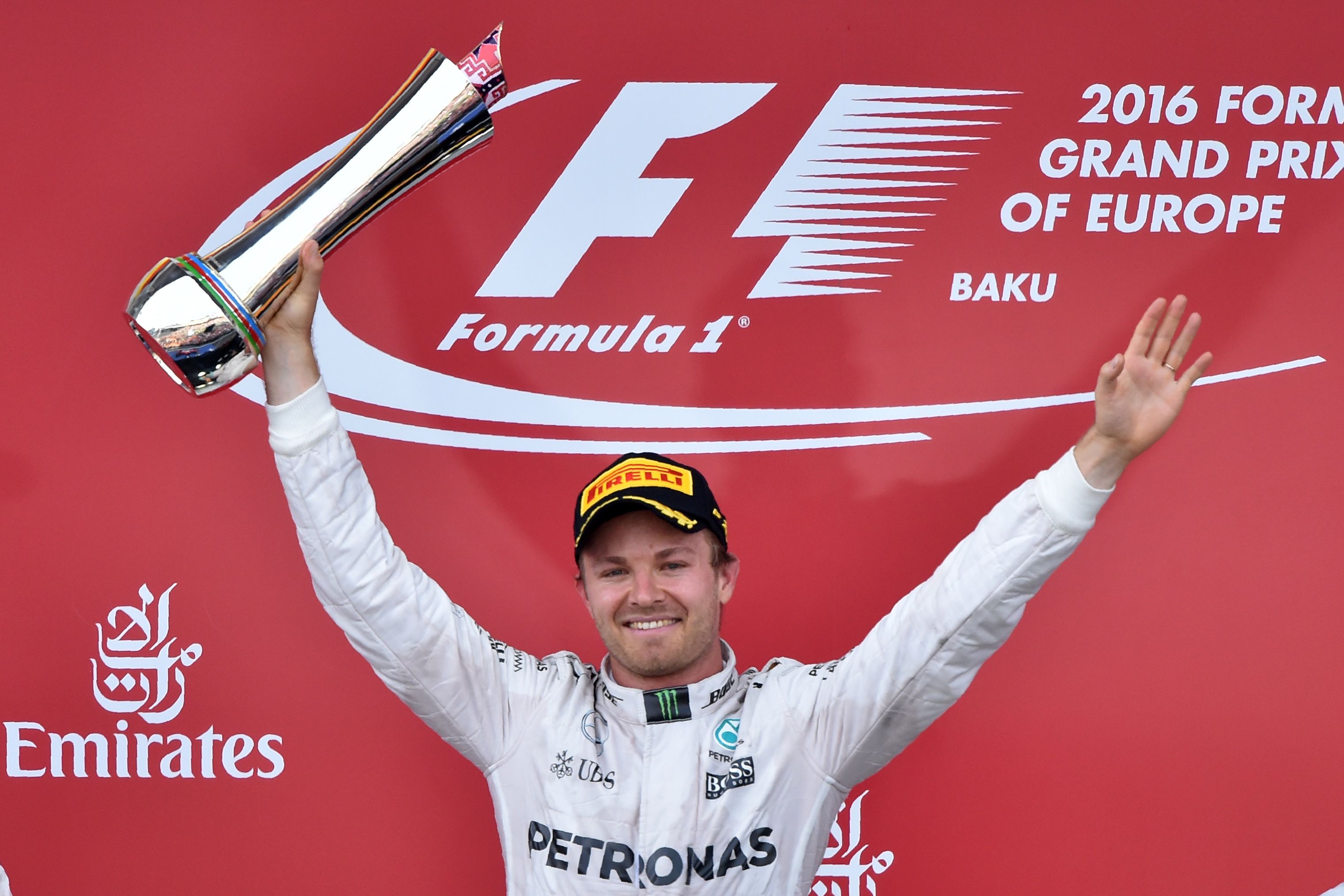 Nico Rosberg sustentou a primeira posição sem sofrer ameaças. | KIRILL KUDRYAVTSEV/AFP