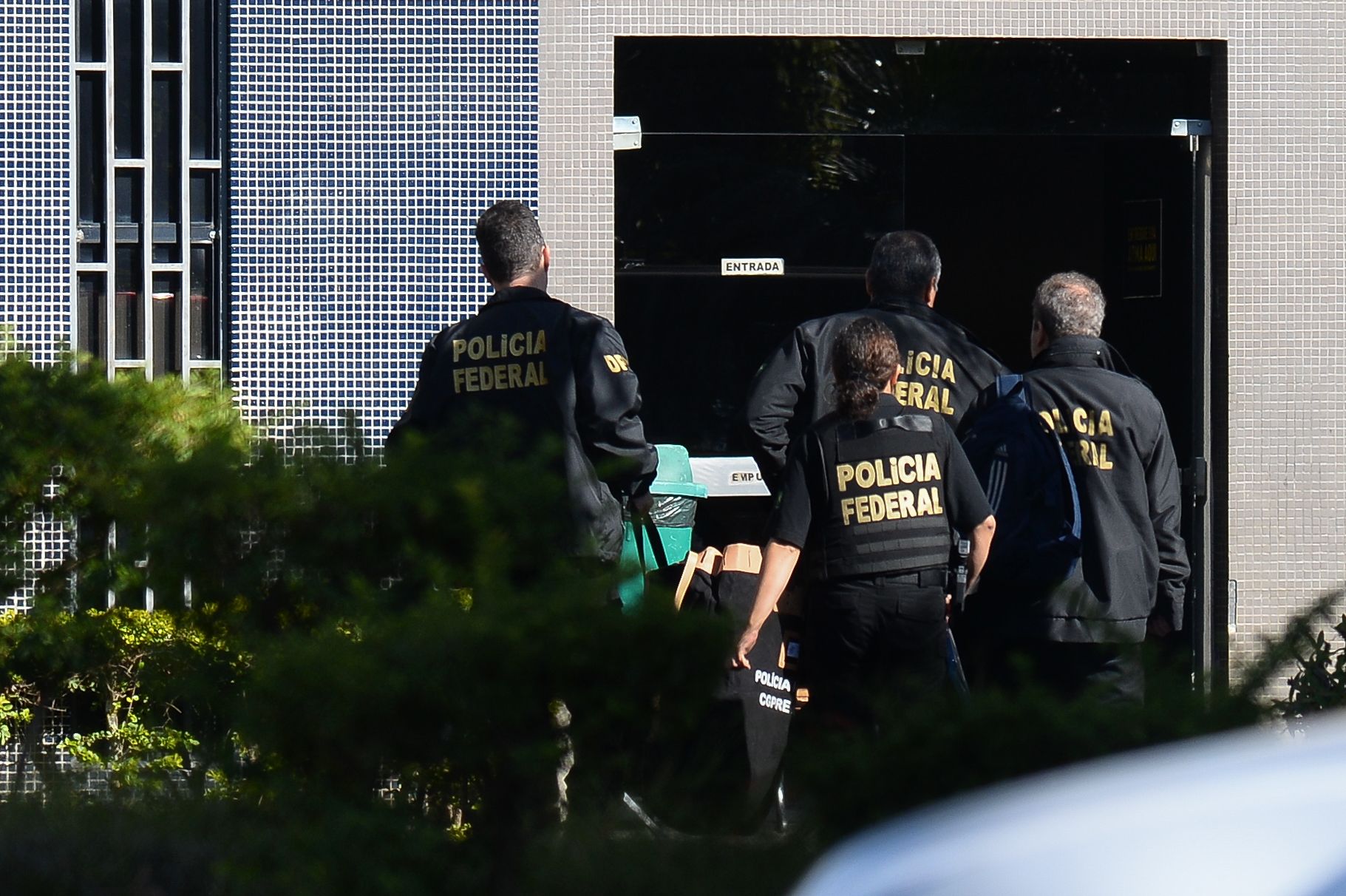 Polícia Federal fez operação de busca e apreensão no apartamento funcional da senadora Gleisi Hoffmann | ANDRESSA ANHOLETE/AFP