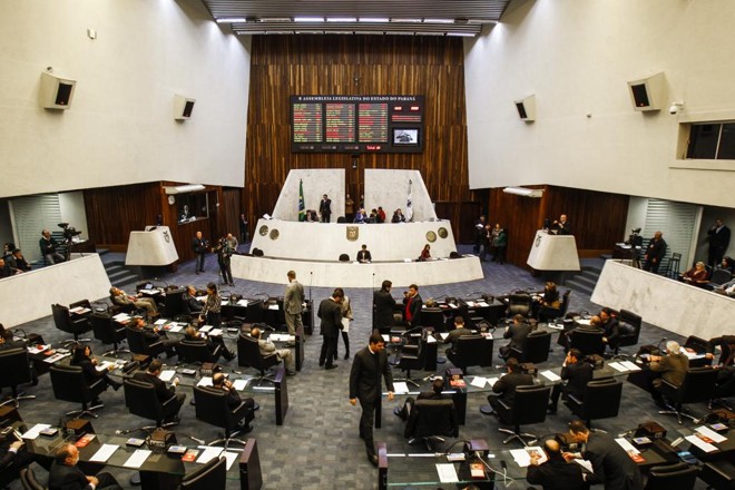 Governo Richa enviou à Assembleia novo projeto de lei buscando autorização para vender imóvel da Codapar em Ponta Grossa | Daniel Castellano/Gazeta do Povo/Arquivo