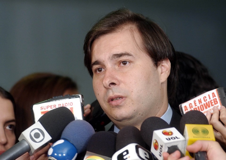 Rodrigo Maia: “Este ano vai ser um Deus nos acuda. Fornecedores vão diminuir muito seus custos. Vereador vai ter que usar muito papel e voluntário na rua. As campanhas serão menores”. | Foto: Romario de Souza Brito