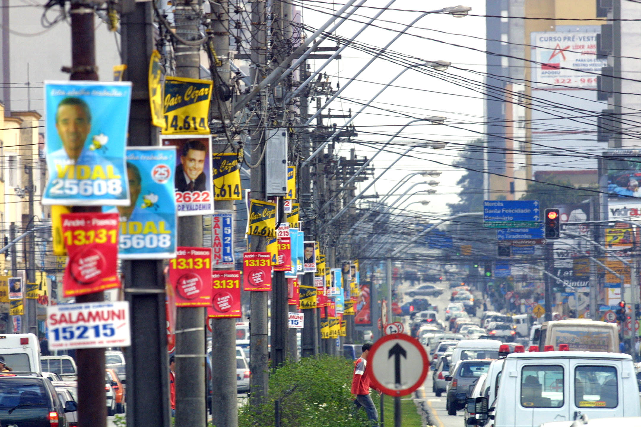Propaganda eleitoral: recursos serão mais escassos neste ano. | Ivonaldo Alexandre/Gazeta do Povo/Arquivo