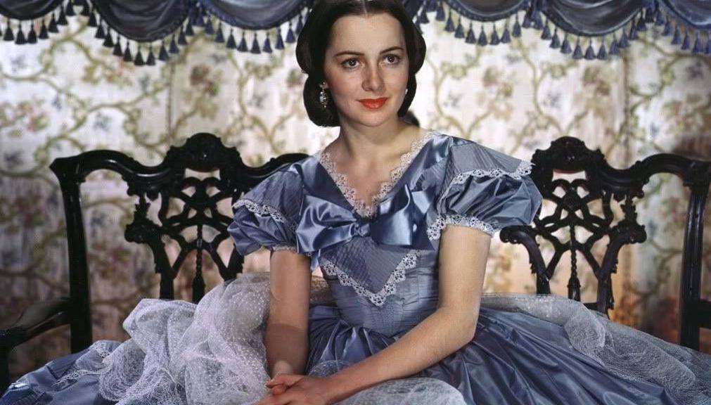 Depois de Olivia, Kirk Douglas é o ator americano mais velho. | /Divulgação