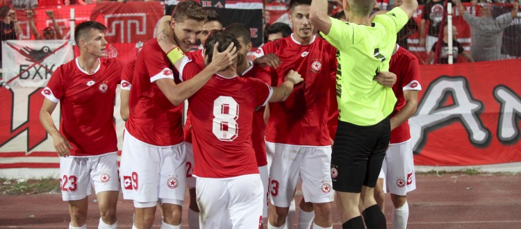 CSKA Sófia foi rebaixado à Terceira Divisão por má gerência. | CSKA Sófia/