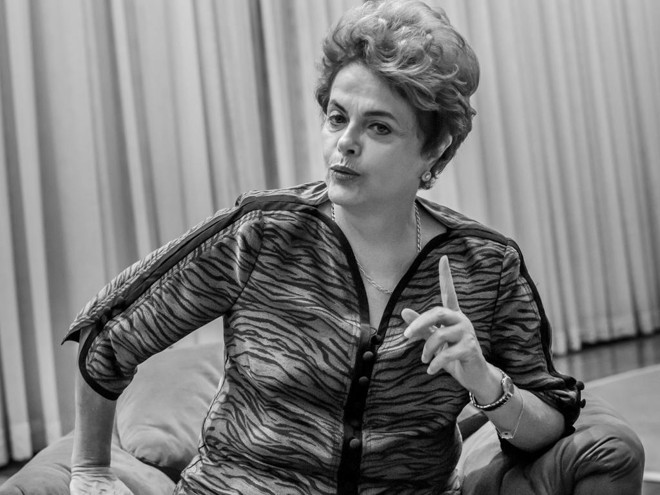 “Este é o governo interino dos homens brancos e ricos. Eu jamais acreditei que o Brasil poderia ver um governo tão conservador quanto esse”, afirmou Dilma. | TOMAS MUNITA/NYT