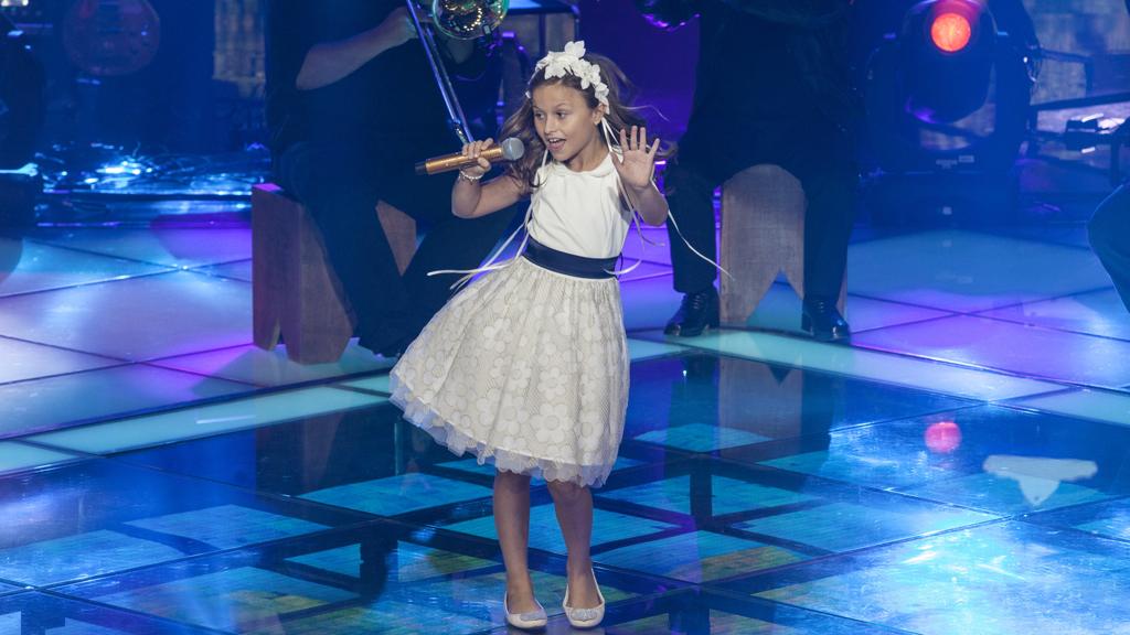 Cantora conquistou o público do programa interpretando canções como “História de Uma Gata”, “O Caderno” e “Banho de Lua”. | Globo/Pedro Curi/Divulgação