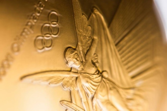Detalhe da medalha de ouro. | Divulgação/Rio-2016