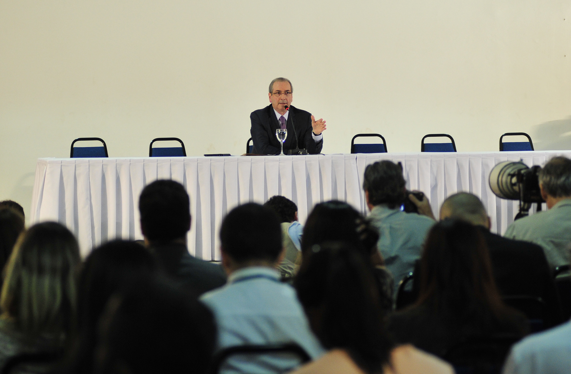 Cunha na entrevista coletiva: Nos três encontros, o Jaques ofereceu os votos do PT no Conselho, e disse ainda que não teria presença da minha mulher e minha filha [na investigação judicial sobre o petrolão]”. | Zeca Ribeiro/Câmara dos Deputados