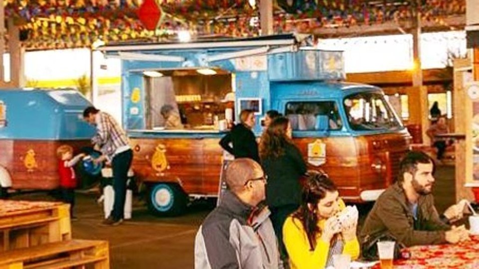 Só Coxinhas é uma rede de food truck especializada em coxinhas montada a partir de uma kombi | Reprodução/Facebook